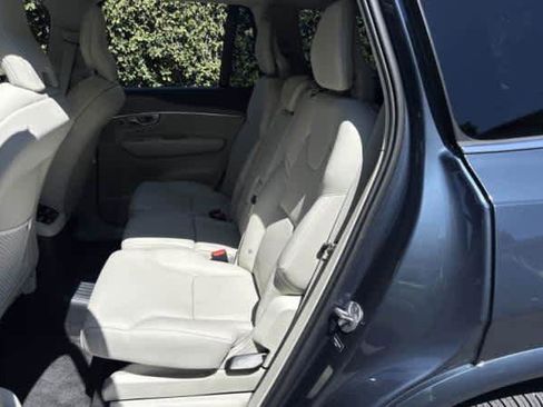 Used 2024 Volvo XC90 T8 Plus w/ Protection Package Premier AWD/4WD image 5