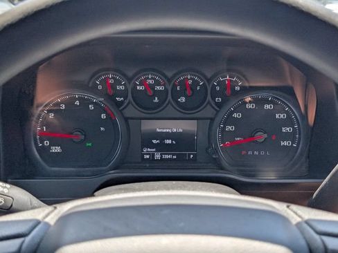 Used 2021 Chevrolet Silverado 2500 Custom w/ Custom Value Package AWD/4WD image 21