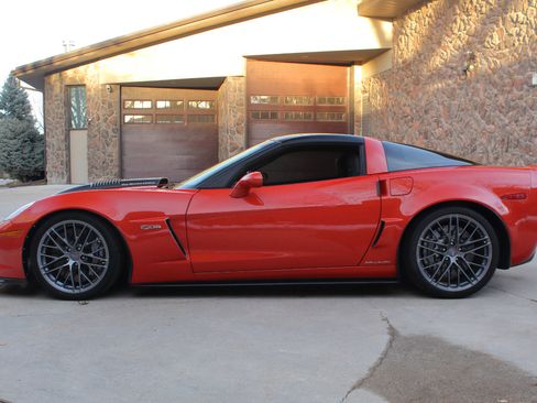 Used 2011 Chevrolet Corvette Z06 image 28