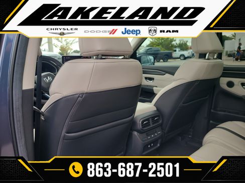 Used 2026 Honda Pilot Touring image 13