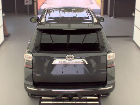 Used 2023 Toyota 4Runner Limited AWD/4WD image 8