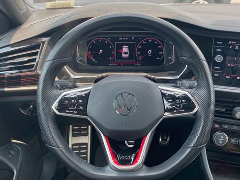 Certified 2023 Volkswagen Jetta GLI Autobahn w/ GLI Black Package FWD image 5