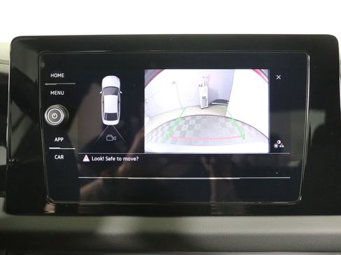 Used 2025 Volkswagen Jetta Sport image 5