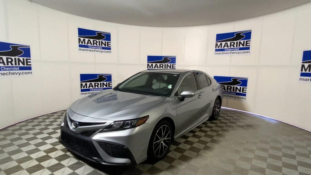 Used 2024 Toyota Camry SE w/ Convenience Package FWD image 6