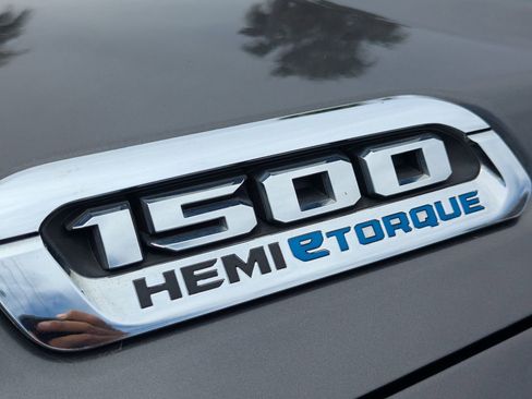 Used 2023 RAM 1500 Limited image 5