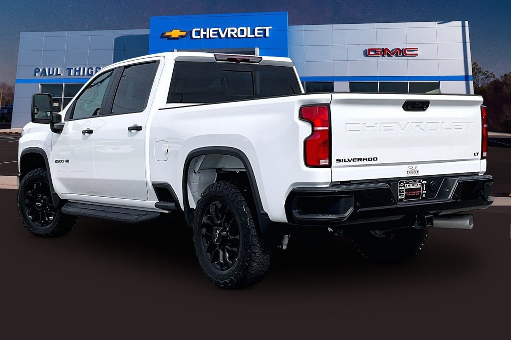Used 2026 Chevrolet Silverado 2500 LT w/ Trail Boss Package AWD/4WD image 5