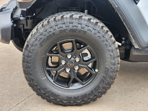 New 2026 Jeep Wrangler Unlimited Sport AWD/4WD image 7