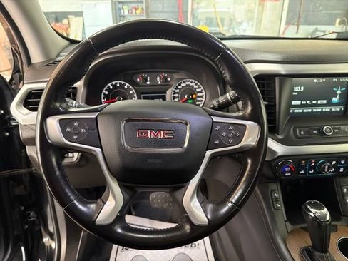 Used 2019 GMC Acadia SLE w/ LPO, Black Accent Package FWD image 14