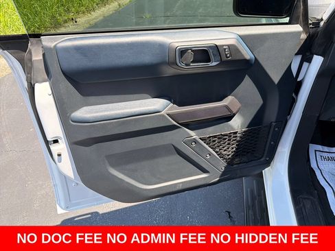 Used 2024 Ford Bronco Outer Banks AWD/4WD image 12
