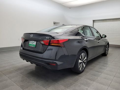 Used 2021 Nissan Altima 2.5 SV image 9