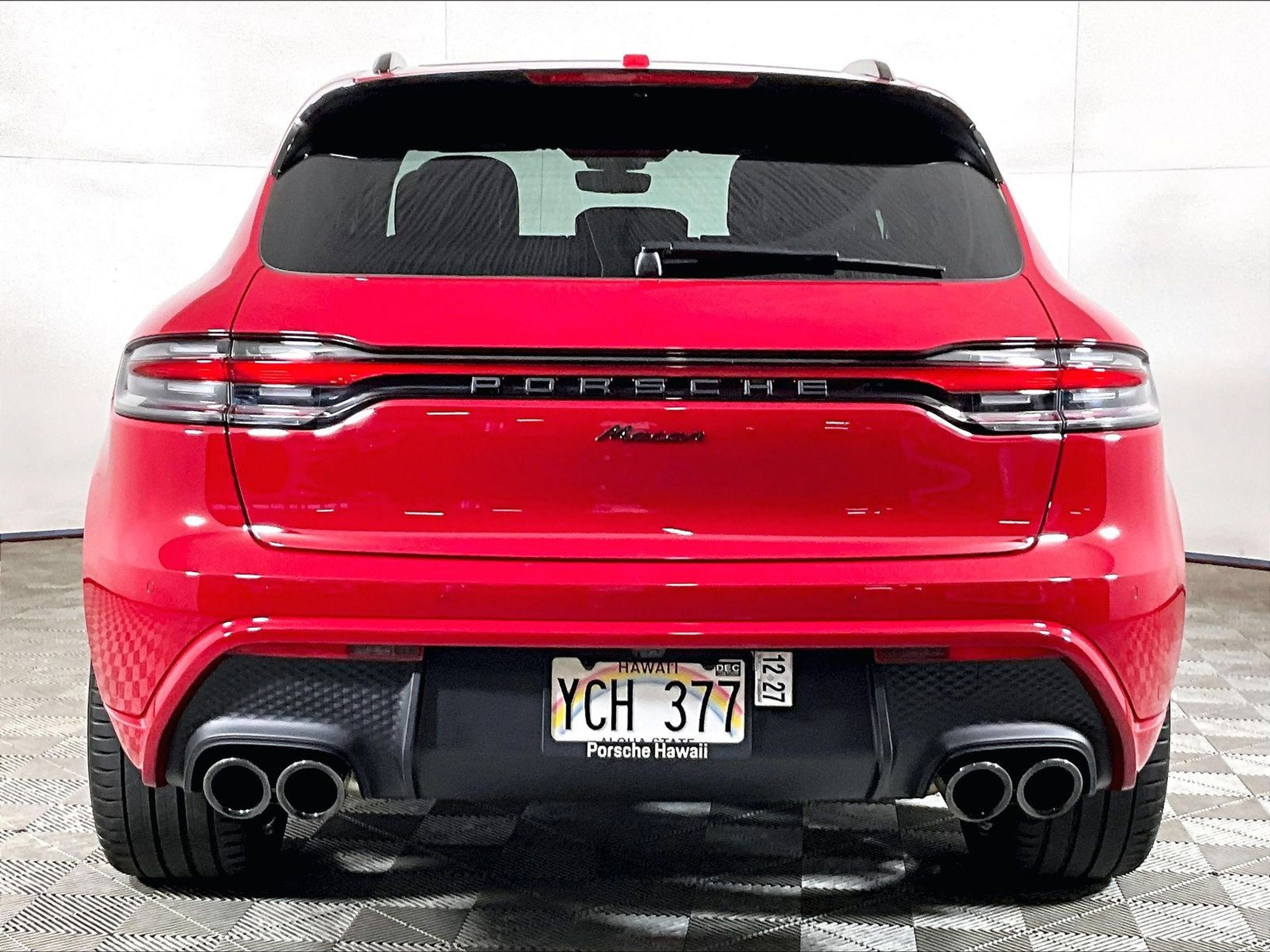 Used 2026 Porsche Macan AWD/4WD image 10