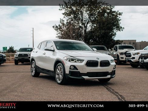 Used 2020 BMW X2 xDrive28i w/ Convenience Package AWD/4WD image 1