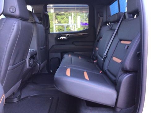 New 2026 GMC Sierra 1500 AT4 w/ AT4 Premium Package image 17