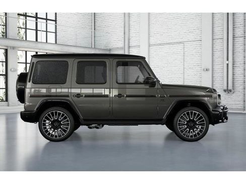 New 2026 Mercedes-Benz G 63 AMG 4MATIC image 16