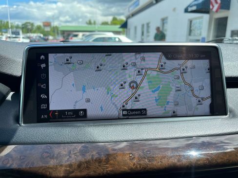 Used 2017 BMW X5 xDrive35i AWD/4WD image 11