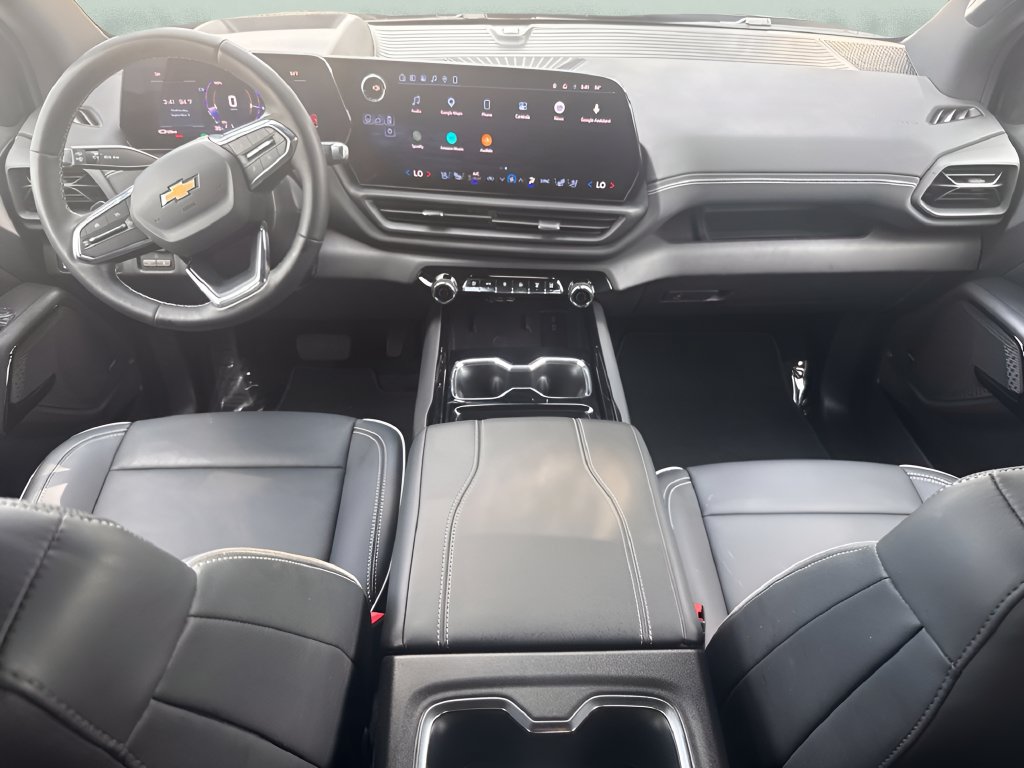 Used 2025 Chevrolet Silverado EV LT AWD/4WD image 14