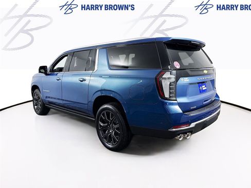 New 2026 Chevrolet Suburban Premier image 33