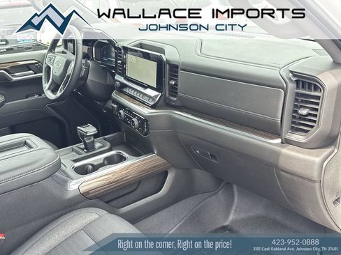Used 2022 Chevrolet Silverado 1500 RST w/ Protection Package AWD/4WD image 36