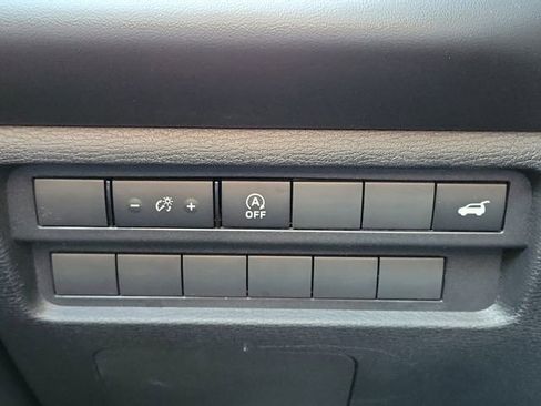 New 2026 Mitsubishi Outlander SE FWD image 31