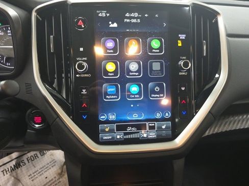 Used 2024 Subaru Ascent Premium w/ Convenience Package image 17