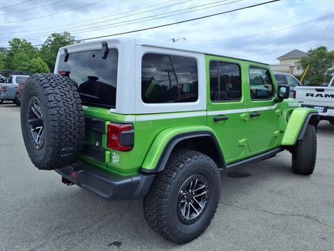 New 2026 Jeep Wrangler Unlimited Rubicon AWD/4WD image 4
