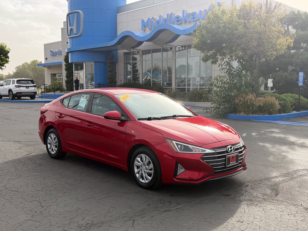 Used 2020 Hyundai Elantra SE FWD image 1