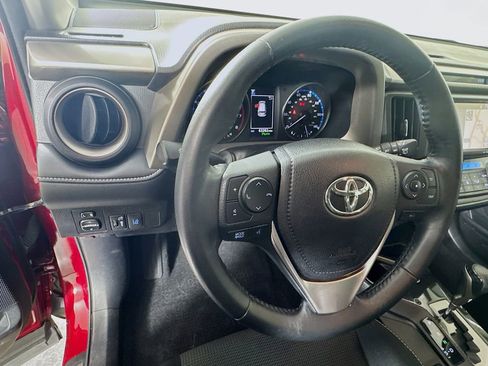 Used 2018 Toyota RAV4 Adventure image 11