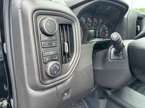 New 2025 Chevrolet Silverado 1500 W/T w/ WT Value Package image 15