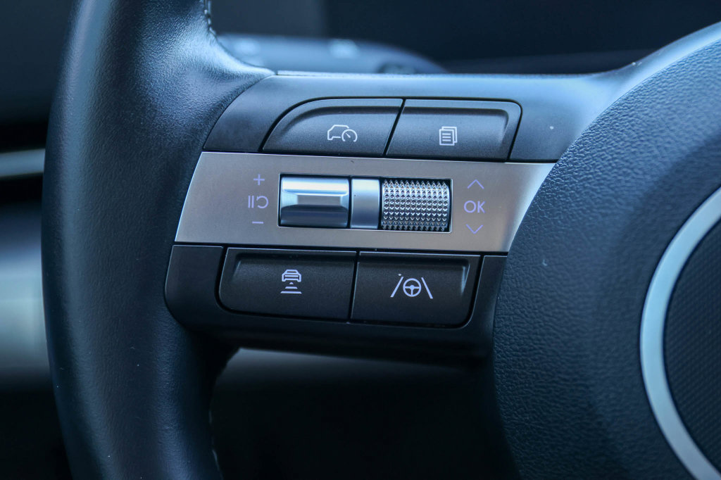 Used 2026 Hyundai Kona SEL Sport FWD image 24