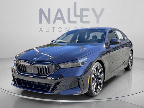 Used 2026 BMW i5 eDrive40 w/ M Sport Package AWD/4WD image 1