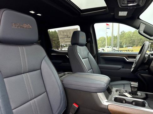 New 2026 Chevrolet Silverado 1500 High Country image 12