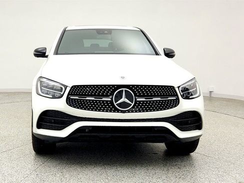 Used 2023 Mercedes-Benz GLC 300 4MATIC Coupe image 2