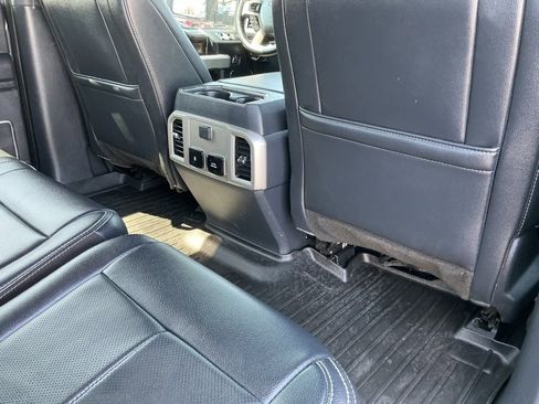 Used 2022 Ford F250 Lariat w/ Lariat Value Package image 40