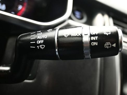 Used 2020 Land Rover Range Rover HSE image 20