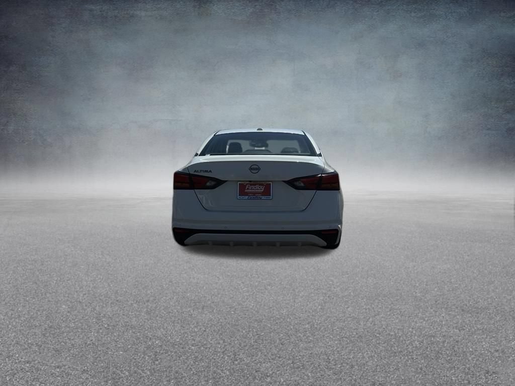 Used 2025 Nissan Altima 2.5 SV FWD image 5