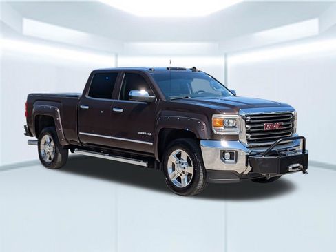 Used 2016 GMC Sierra 2500 SLT w/ Duramax Plus Package image 4