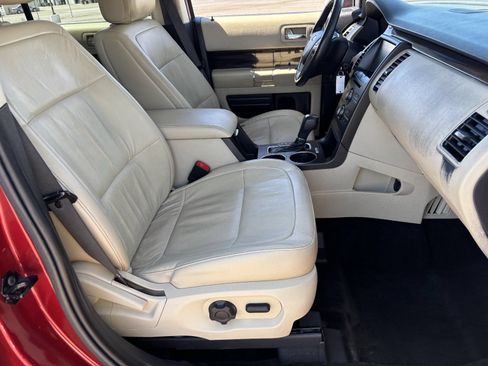 Used 2013 Ford Flex SEL FWD image 12