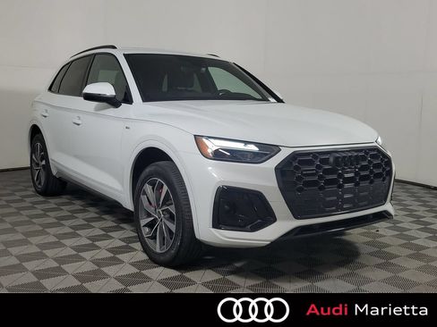 Used 2024 Audi Q5 2.0T Premium Plus w/ Premium Plus Package AWD/4WD image 1