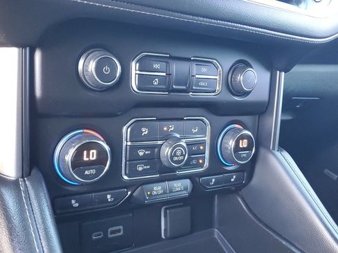 Used 2021 Chevrolet Tahoe LT RWD image 21