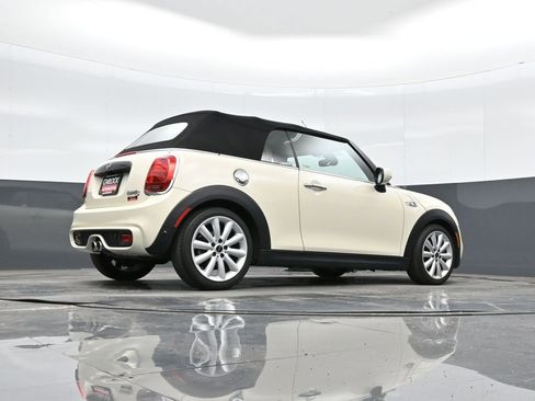 Used 2020 MINI Cooper S image 29