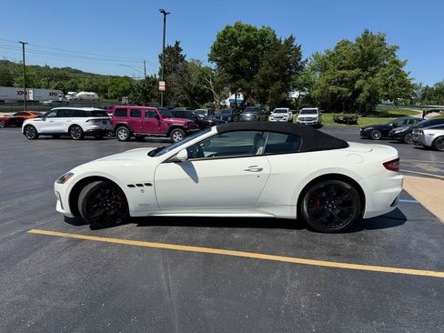 Used 2018 Maserati GranTurismo Sport RWD image 6