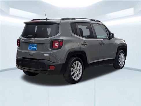 Used 2021 Jeep Renegade Latitude image 6