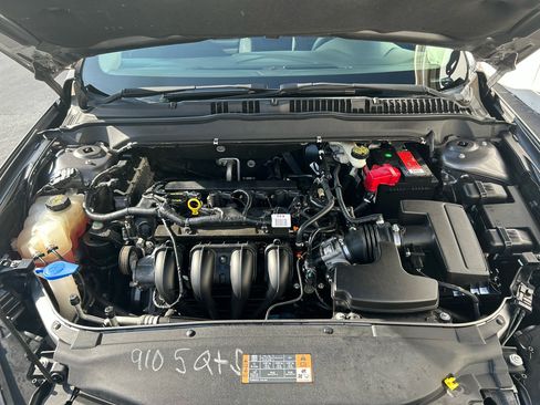 Used 2014 Ford Fusion SE image 34