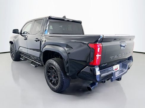 Certified 2026 Toyota Tacoma SR5 AWD/4WD image 7