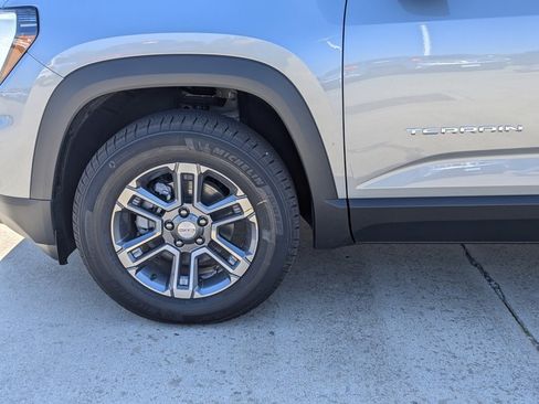 New 2026 GMC Terrain Elevation image 11