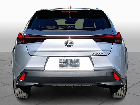 New 2026 Lexus UX 300h FWD image 4