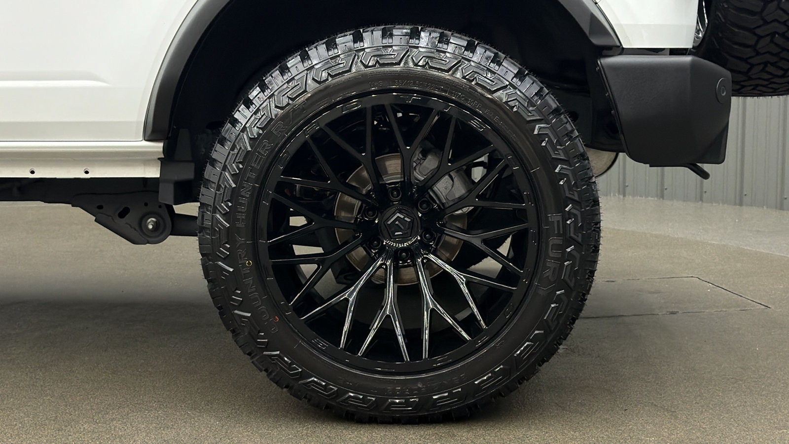 Used 2024 Ford Bronco Wildtrak AWD/4WD image 12