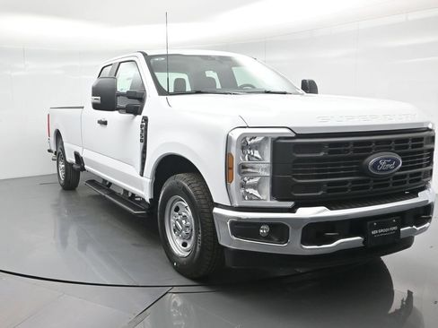 New 2026 Ford F350 XL w/ XL Chrome Package image 54