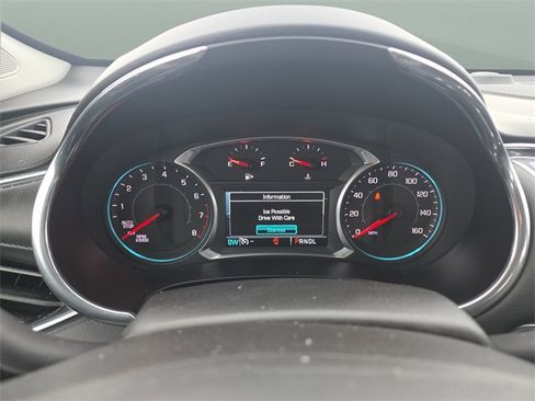 Used 2018 Chevrolet Malibu LT w/ Leather Package image 27