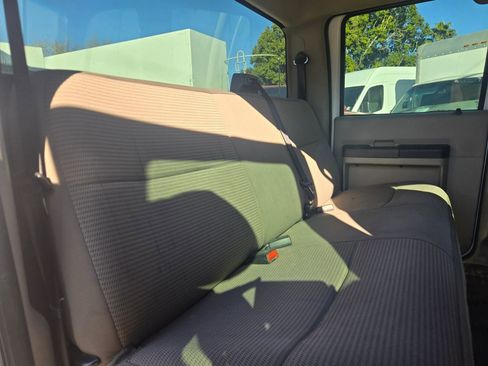 Used 2009 Ford F350 Lariat image 19